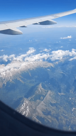 Wizz Air passenger documents aerial journey over Bulgarian coast