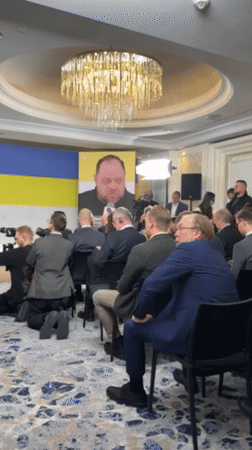YES Meeting conference held in Kyiv with Ukrainian-themed presentations
