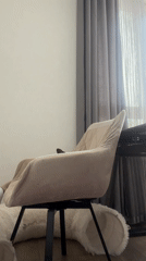 Moscow resident documents morning home scenes including cat, botanicals
