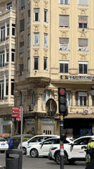 Traffic police manage Valencia intersection during morning hours