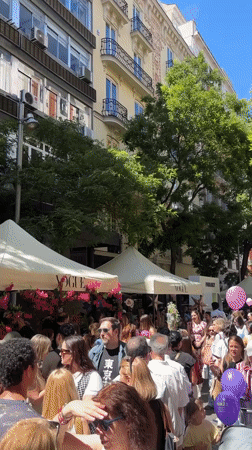 Vogue España hosts spring flower market in Madrid