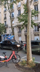Police presence and traffic activity observed on Paris street