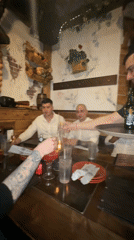 Restaurant dining scene captured in Des Plaines