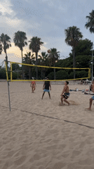 Beach volleyball in Tarragona on a cloudy afternoon
