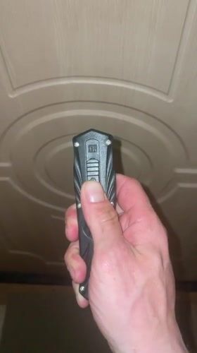 Knife and beer can observed in Sarapul, Russia