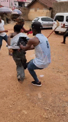 Street altercation and market activity documented by witnesses
