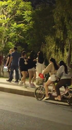 Evening street life captured across Da Lat, Vietnam