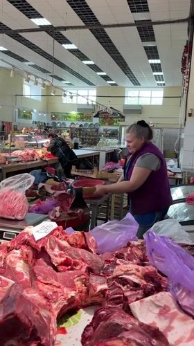 Morning market activity and street scenes in Mezhdurechensk