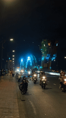 Evening life captured across Đà Nẵng's illuminated landmarks and markets