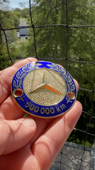 Munich resident celebrates Mercedes 500K milestone with garden commemoration