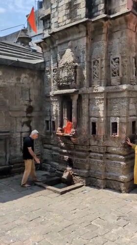 Morning visit to Bhutnath Temple in Mandi, India