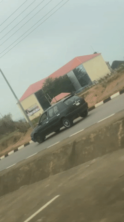Routine street activity documented in Abuja, Nigeria