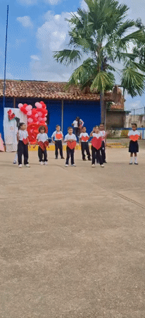 Children's musical performances staged outdoors in Tinaquillo, Venezuela