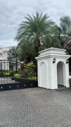 Ornate white mansion 'Casa Blanca' documented in Ko Kaeo, Thailand