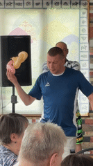 Balloon art and dancing at a casual party in Komsomolsk-on-Amur