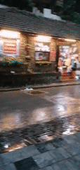 Morning rain soaks Sa Pa Ward streets, vehicles navigate wet conditions
