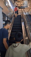 Busy afternoon at Neo Soho mall, basketball game draws crowd