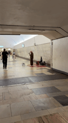 Live singing in a Moscow underground pedestrian walkway
