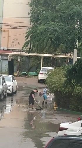 Astrakhan neighborhood floods during midday rainstorm