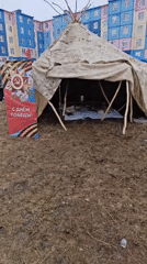 Outdoor camping and food preparation documented in Ugolnye Kopi