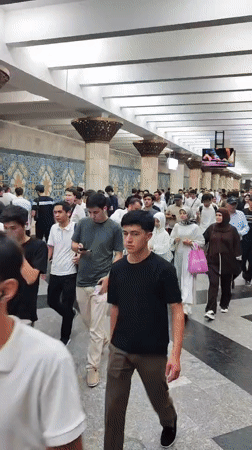 Inside Tashkent's metro on a busy August afternoon