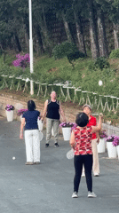 Evening shuttlecock game captured in Da Lat, Vietnam