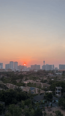 Sunset witnessed across Pattaya City skyline April 26