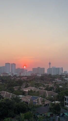 Sunset witnessed across Pattaya City skyline April 26