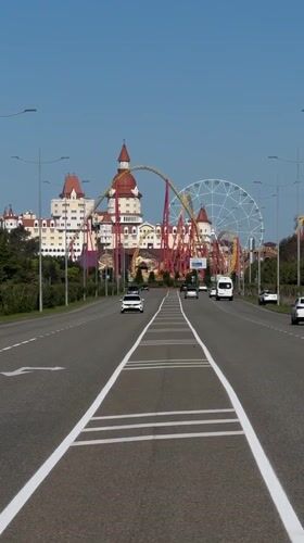 Morning scenes captured in Sirius: amusement park view, resting dog