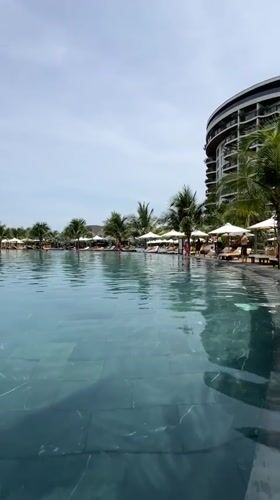 Poolside morning at a Cam Lam resort near Nha Trang