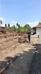 Morning visit to ancient temple ruins in Kendalbulur, East Java
