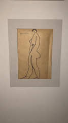 Moscow gallery visit captures figure drawings, street scene