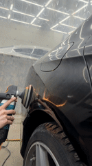 Auto detailing work documented at Krasnoyarsk garages Monday morning