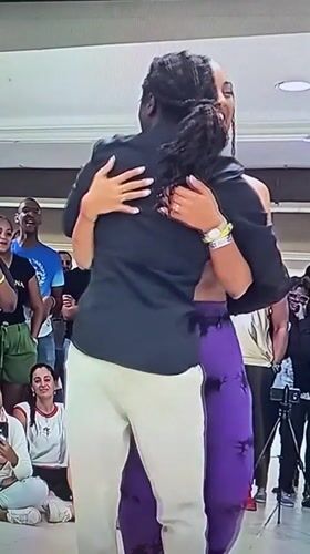 Couple shares affectionate embrace in Chennai
