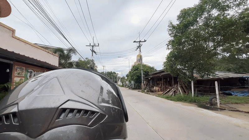 Motorcycle rider films road journey in Thailand