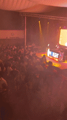 Party with DJ performance draws crowds in Castejón de Sos