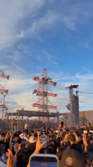 Outdoor music festival draws crowds in Los Angeles