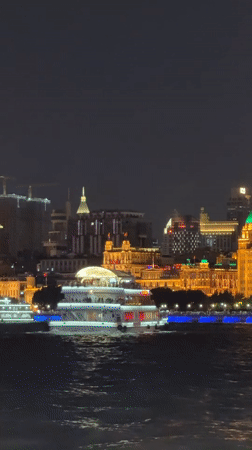 Evening along the Huangpu River, Pudong skyline in full glow
