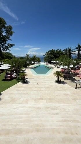 Resort scenes documented at Nusa Penida beach club facility