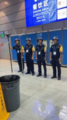 Eyewear trade show in full swing at Shenzhen convention center