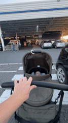 Evening stroll captures everyday Florianópolis street life, businesses