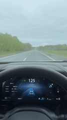 Driver records 125 km/h highway journey near Poperechnoe, Russia