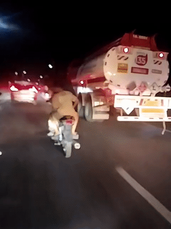 Heavy traffic jams clog Lhokseumawe streets during evening hours