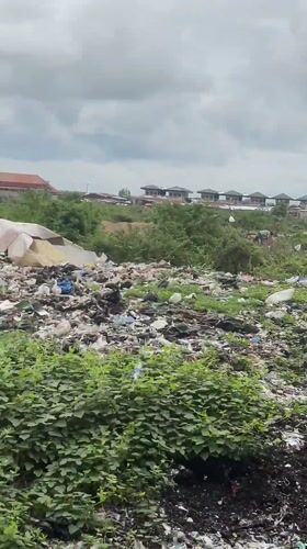 Vast waste dump documented in Fegge, Nigeria