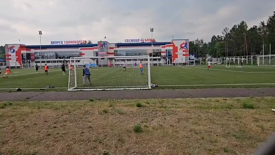 Soccer games and drone racing at a Sosnovoborsk sports complex