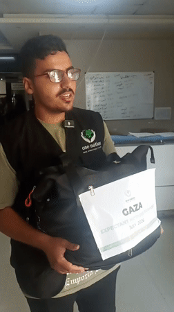 Aid delivery for expectant mothers amid heavy destruction in Gaza City
