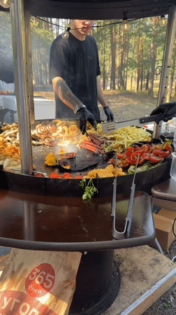 Outdoor festival in a Sosnoviy Bor pine forest