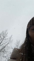 Urban snowfall documented across 20-minute span April morning