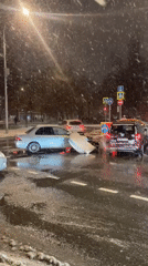 Multi-car accident during heavy snowfall in Moscow