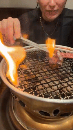 Morning barbecue dining experience documented in Nagano restaurant